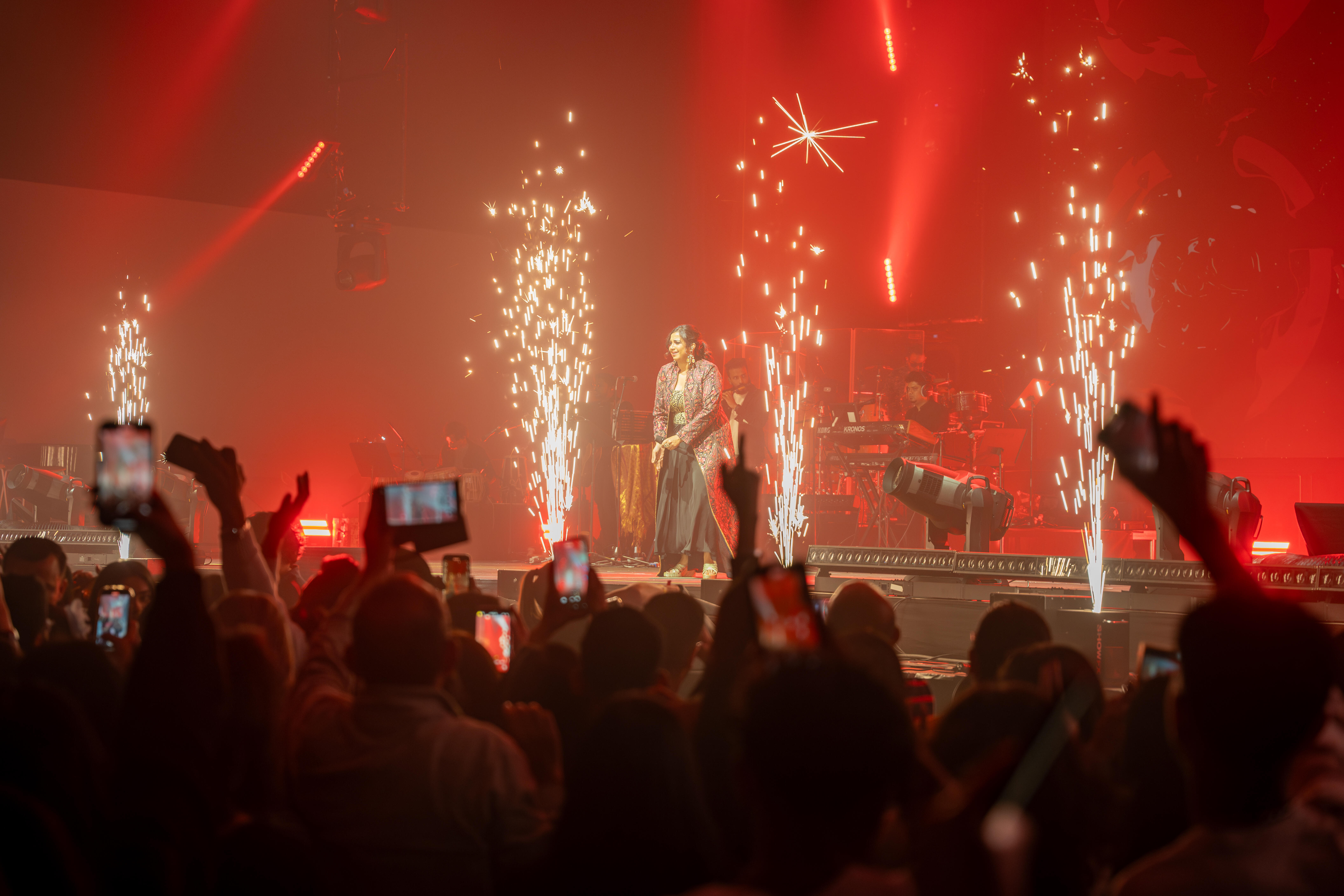 SHREYA GHOSHAL photo 10